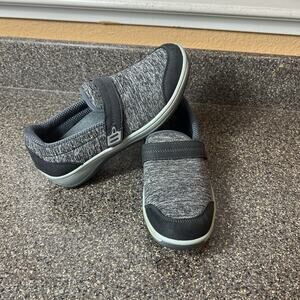Orthofeet 822 Gray Textile Shoes Womens Size 6.5 B Comfort Casual Flats Slip On